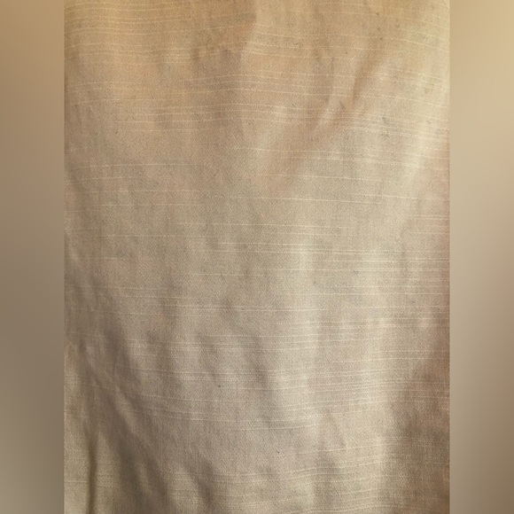 White House Black Market tan pencil skirt, side zipper, fully lined, front vent - Picture 4 of 14